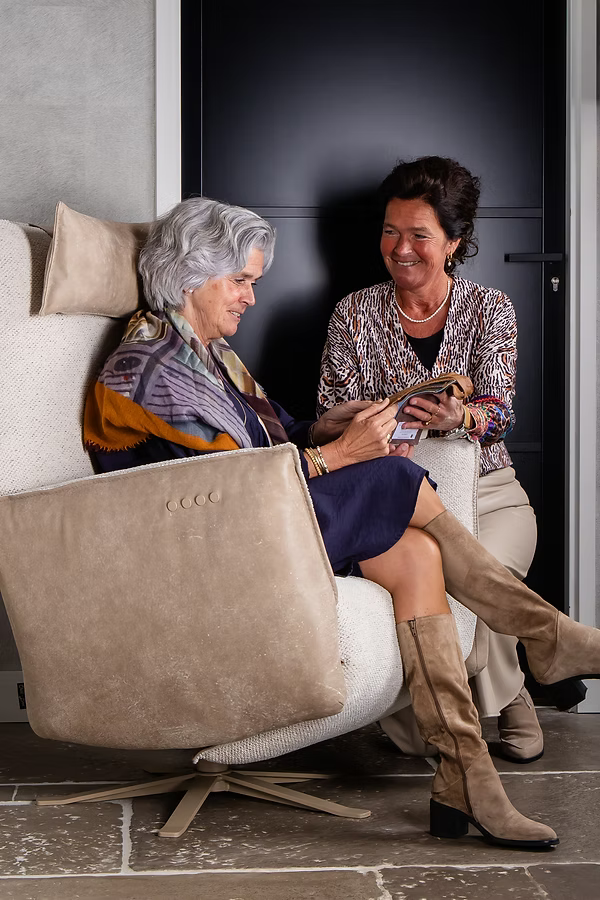 Relaxfauteuil in de showroom van Maison Chic 4U